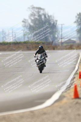 media/Sep-20-2025-TrackDaz (Sat) [[27f0cde673]]/C Group/240pm (Turn 9)/